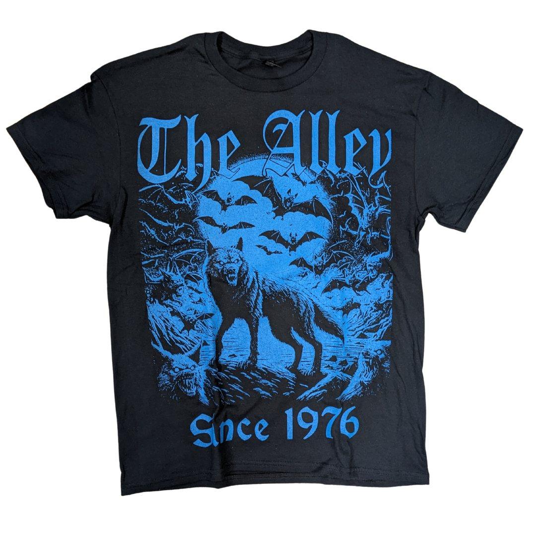 Howlin Blue Wolf Tshirt